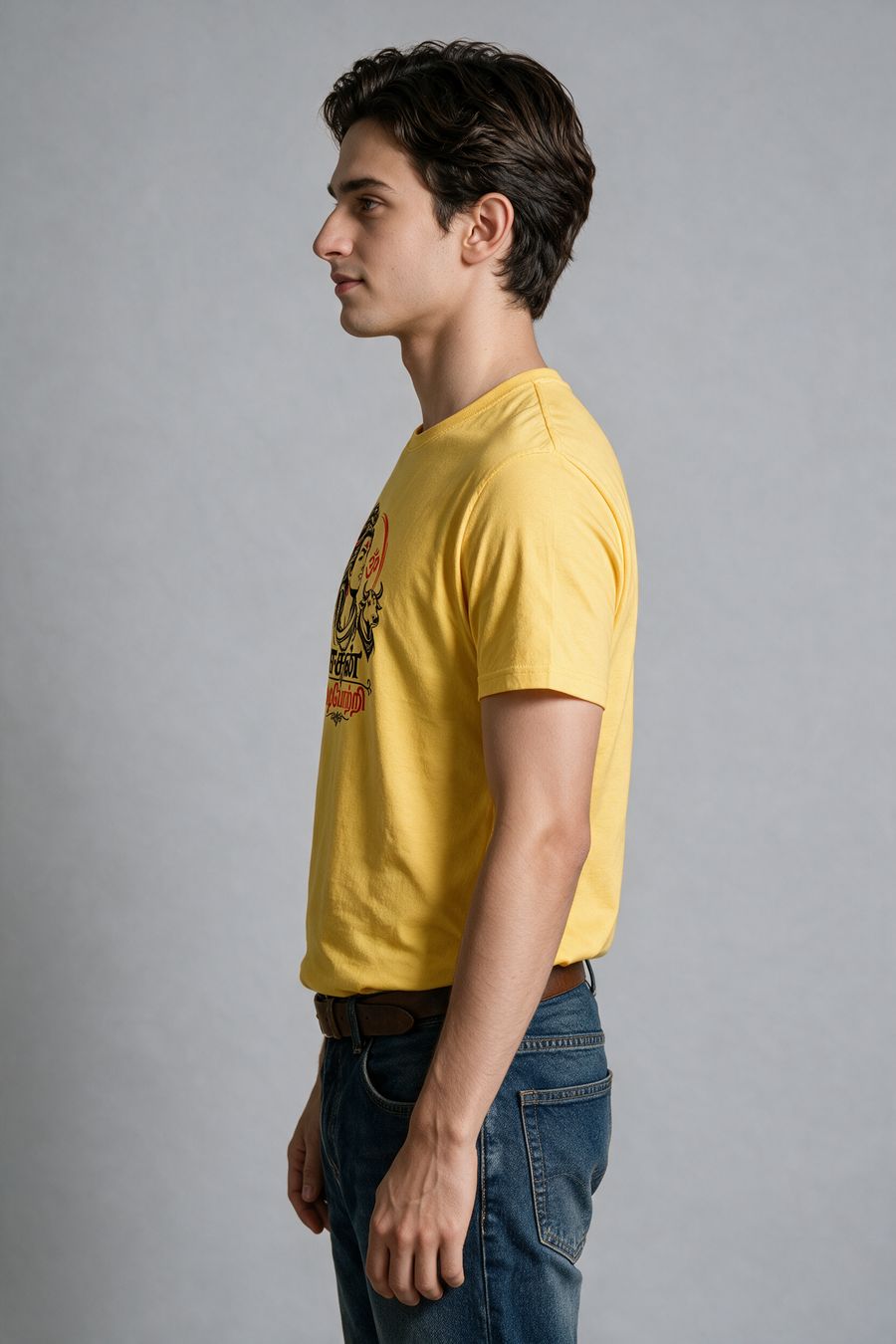 Eesan Adi Potri T-Shirt For Men - Half Sleeve